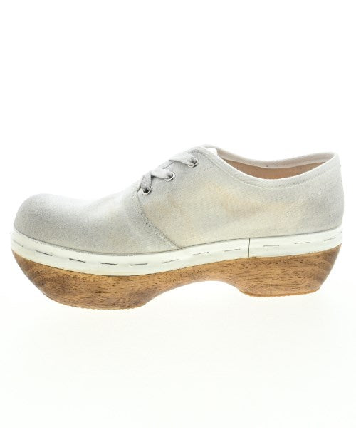 Maison Margiela รองเท้าผ้าใบ