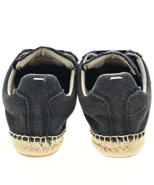 Maison Margiela รองเท้าผ้าใบ