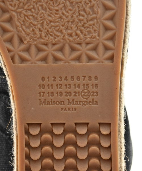 Maison Margiela รองเท้าผ้าใบ