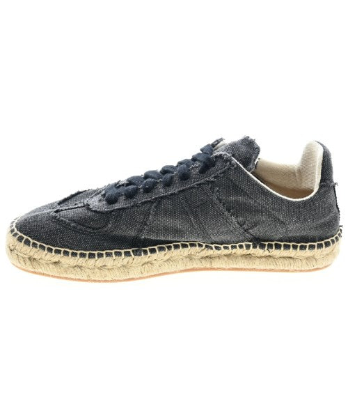 Maison Margiela รองเท้าผ้าใบ