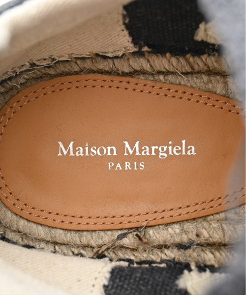 Maison Margiela รองเท้าผ้าใบ