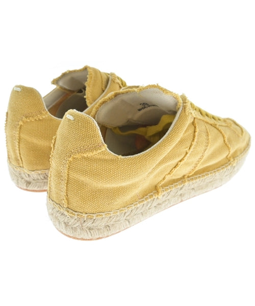Maison Margiela รองเท้าผ้าใบ