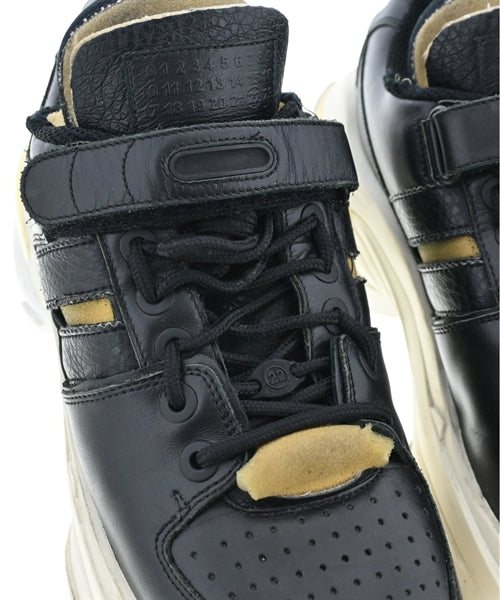 Maison Margiela รองเท้าผ้าใบ