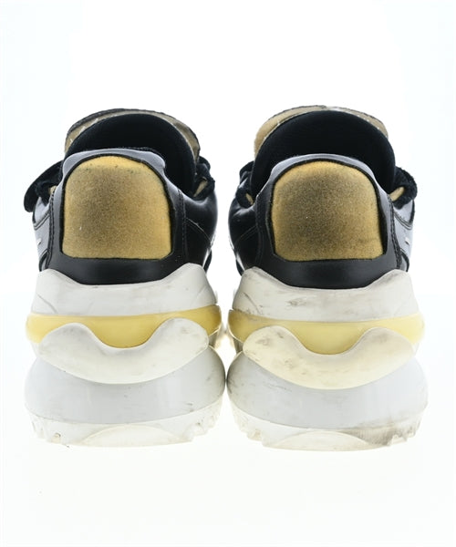 Maison Margiela รองเท้าผ้าใบ