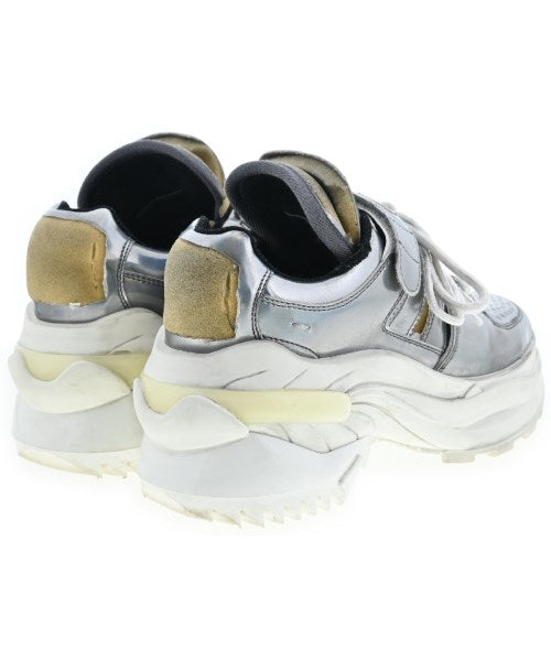 Maison Margiela รองเท้าผ้าใบ