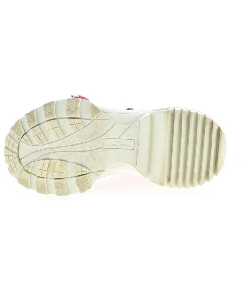 Maison Margiela รองเท้าผ้าใบ