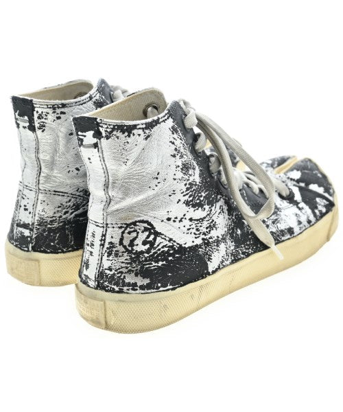 Maison Margiela รองเท้าผ้าใบ