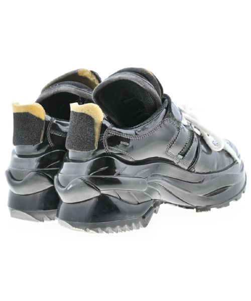 Maison Margiela รองเท้าผ้าใบ