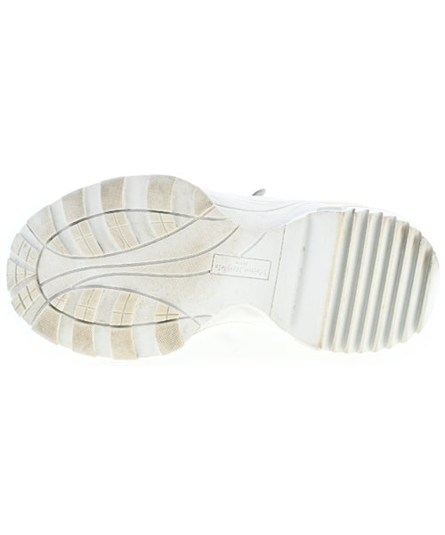 Maison Margiela รองเท้าผ้าใบ