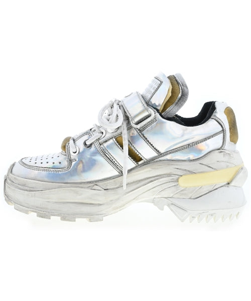 Maison Margiela รองเท้าผ้าใบ