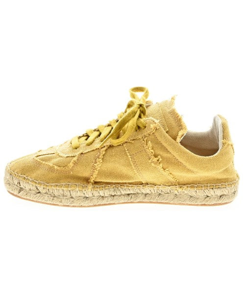 Maison Margiela รองเท้าผ้าใบ