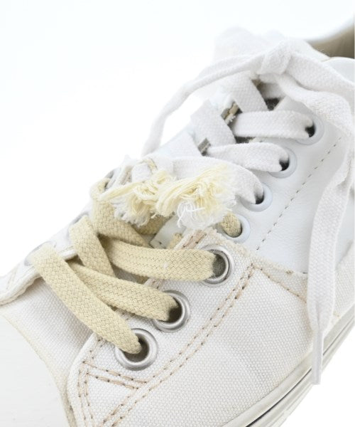 Maison Margiela รองเท้าผ้าใบ