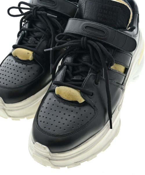 Maison Margiela รองเท้าผ้าใบ