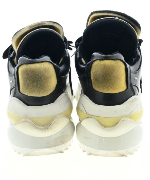 Maison Margiela รองเท้าผ้าใบ