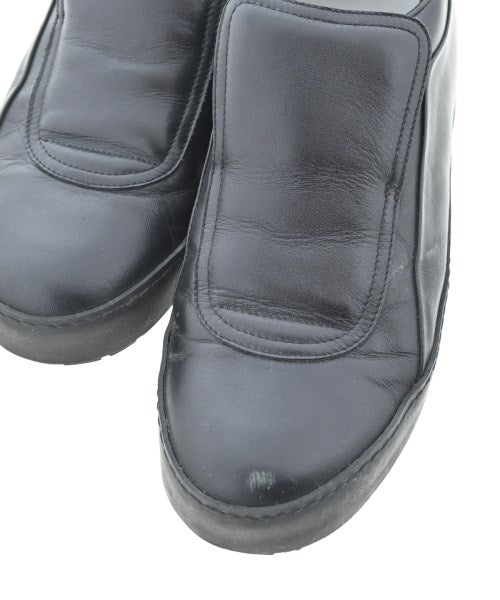 Maison Margiela รองเท้าผ้าใบ