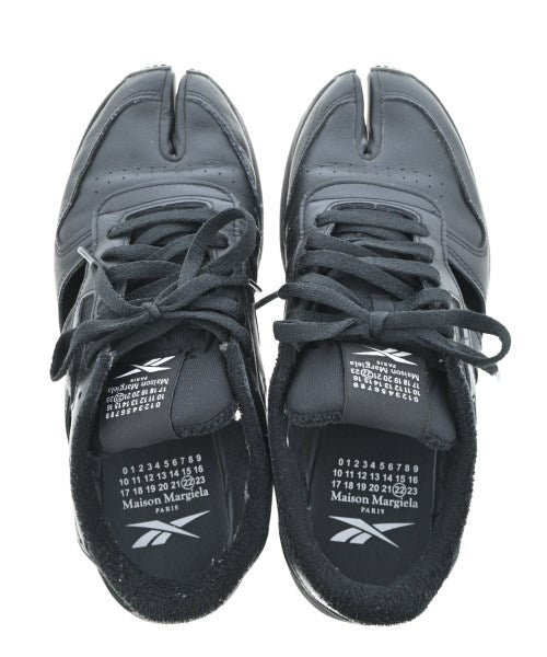 Maison Margiela รองเท้าผ้าใบ