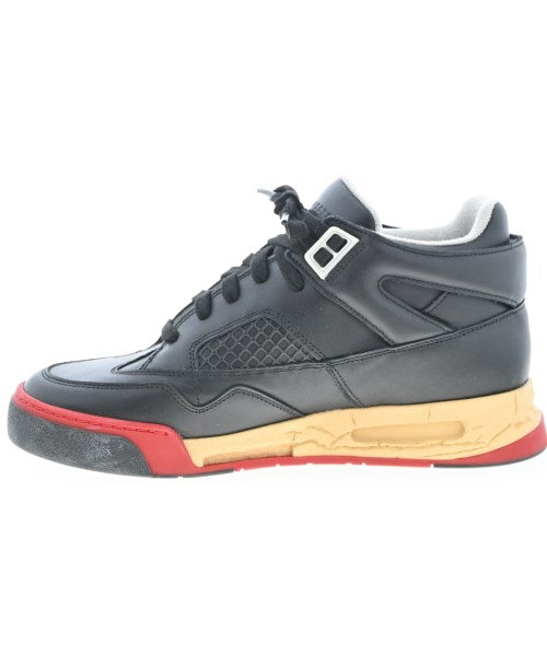 Maison Margiela รองเท้าผ้าใบ