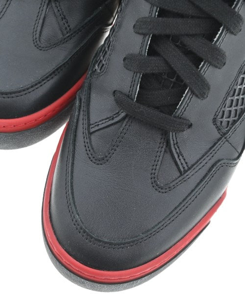 Maison Margiela รองเท้าผ้าใบ