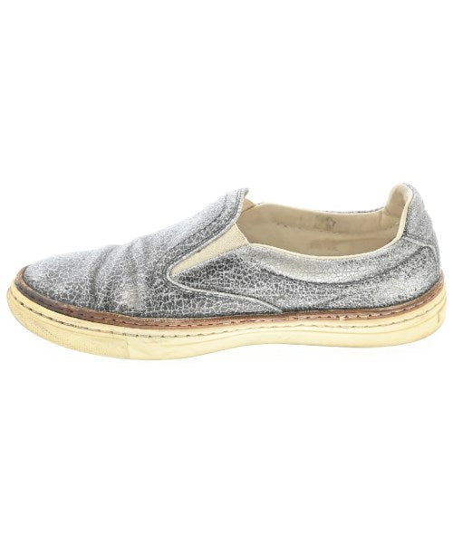 Maison Margiela รองเท้าผ้าใบ
