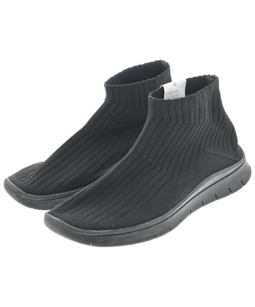 Maison Margiela รองเท้าผ้าใบ