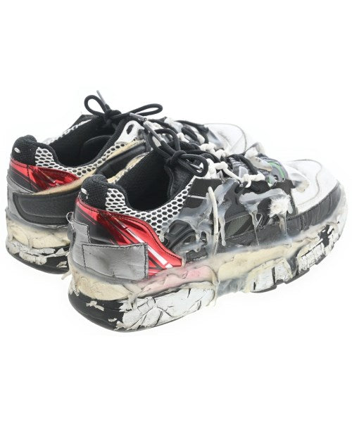 Maison Margiela รองเท้าผ้าใบ