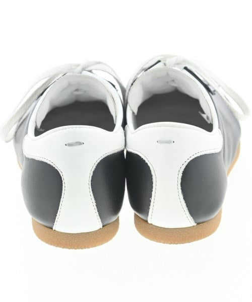 Maison Margiela รองเท้าผ้าใบ