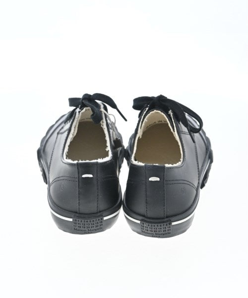 Maison Margiela รองเท้าผ้าใบ