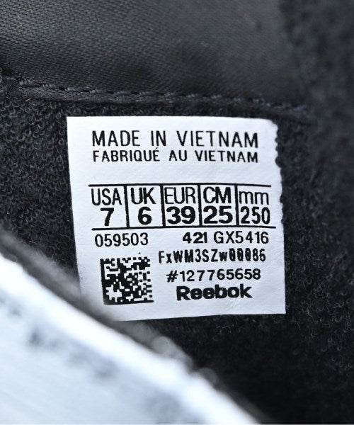 Maison Margiela รองเท้าผ้าใบ