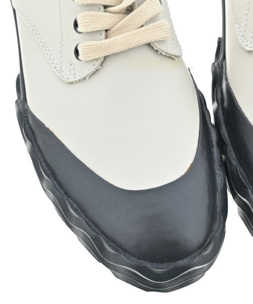 Maison Margiela รองเท้าผ้าใบ