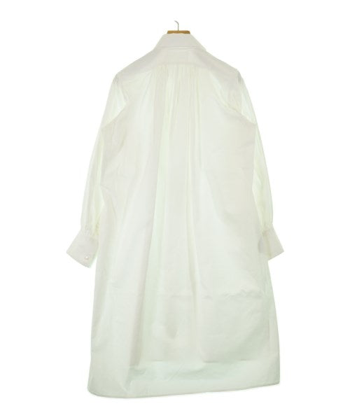 Maison Margiela เดรสที่เป็นเสื้อเชิ้ตตัวยาว