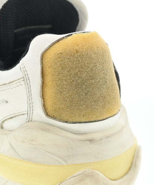 Maison Margiela รองเท้าผ้าใบ