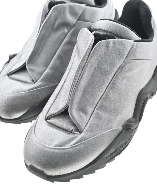 Maison Margiela รองเท้าผ้าใบ