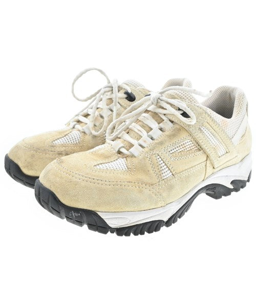 Maison Margiela รองเท้าผ้าใบ