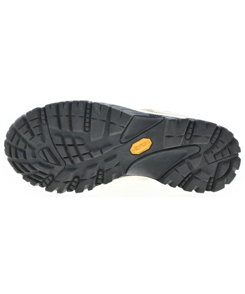 Maison Margiela รองเท้าผ้าใบ