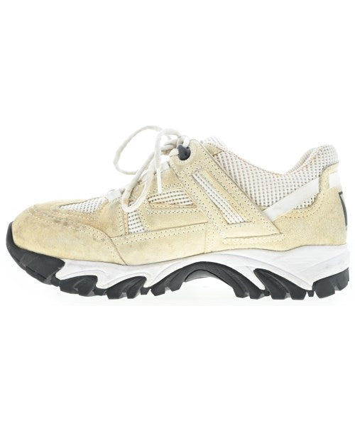 Maison Margiela รองเท้าผ้าใบ