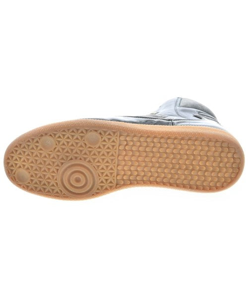 Maison Margiela รองเท้าผ้าใบ