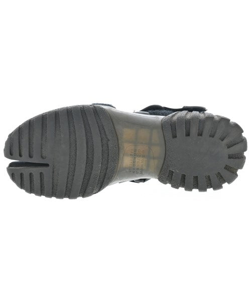 Maison Margiela รองเท้าผ้าใบ