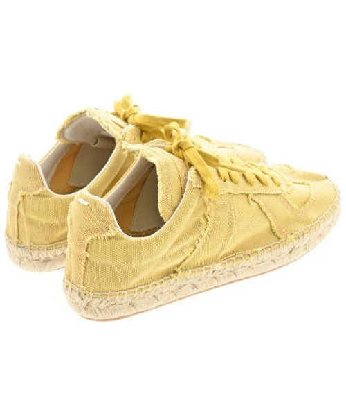 Maison Margiela รองเท้าผ้าใบ