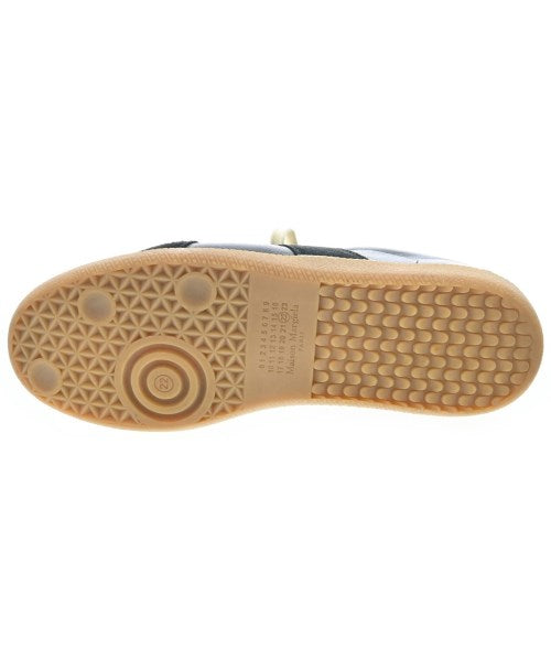 Maison Margiela รองเท้าผ้าใบ