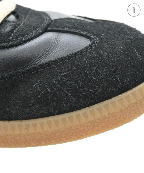 Maison Margiela รองเท้าผ้าใบ