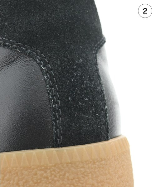 Maison Margiela รองเท้าผ้าใบ