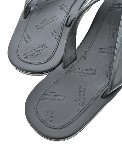 Maison Margiela รองเท้าแตะ