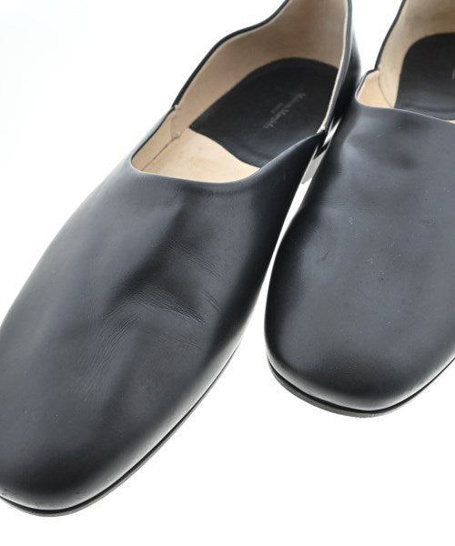 Maison Margiela รองเท้าสวมทางการ