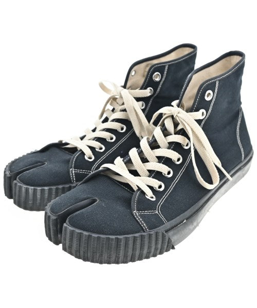 Maison Margiela รองเท้าผ้าใบ