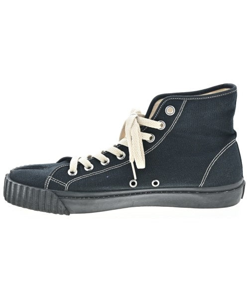 Maison Margiela รองเท้าผ้าใบ