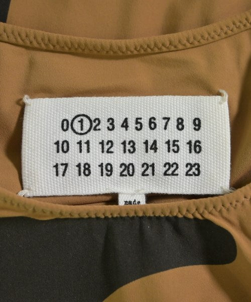 Maison Margiela เสื้อยืด/เสื้อท็อปส์