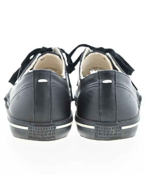 Maison Margiela รองเท้าผ้าใบ