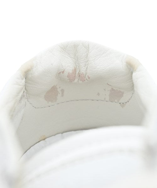 Maison Margiela รองเท้าผ้าใบ