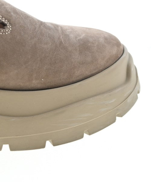 Maison Margiela รองเท้าผ้าใบ