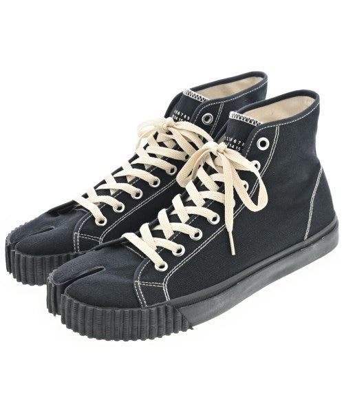 Maison Margiela รองเท้าผ้าใบ